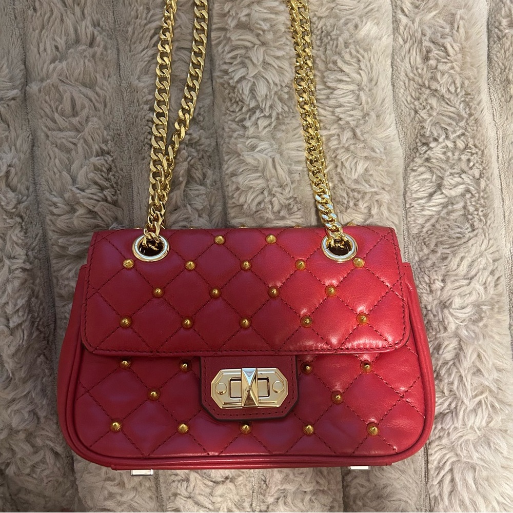Elegant Red Quilted Shoulder Bag